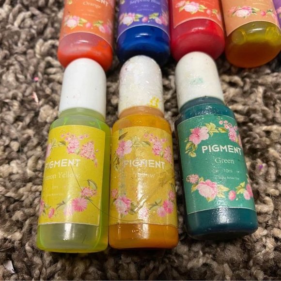 Resin Liquid Colorant Bundle - Picture 4 of 5